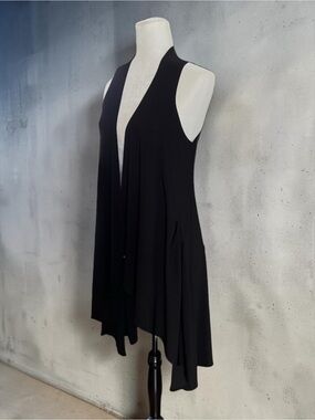 💖 Pretty Woman Black Sleeveless Duster 💖